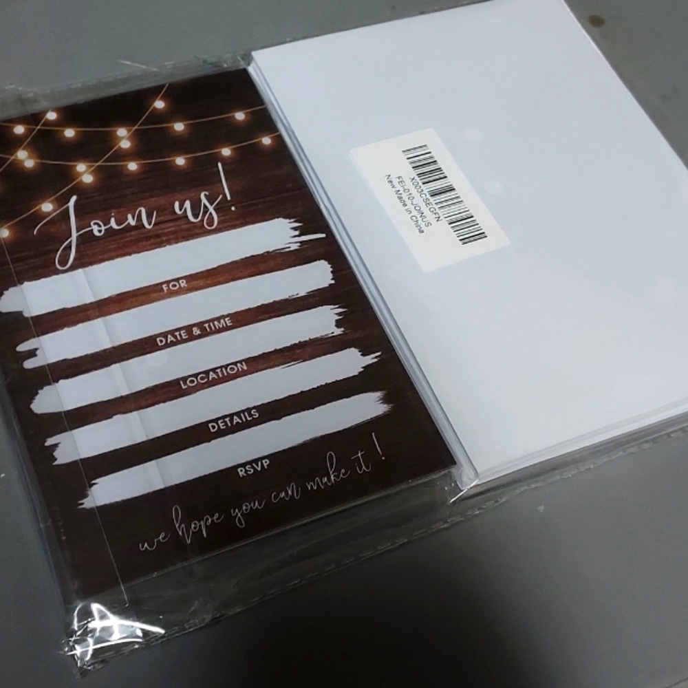 25 invitations